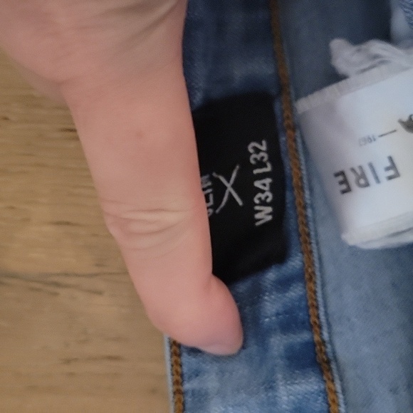 Ring of Fire Men's Light Blue Straight Jeans - Picture 3 of 4